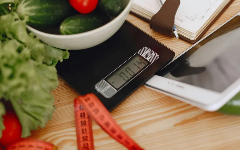 Plan semanal junto a ingredientes saludables
